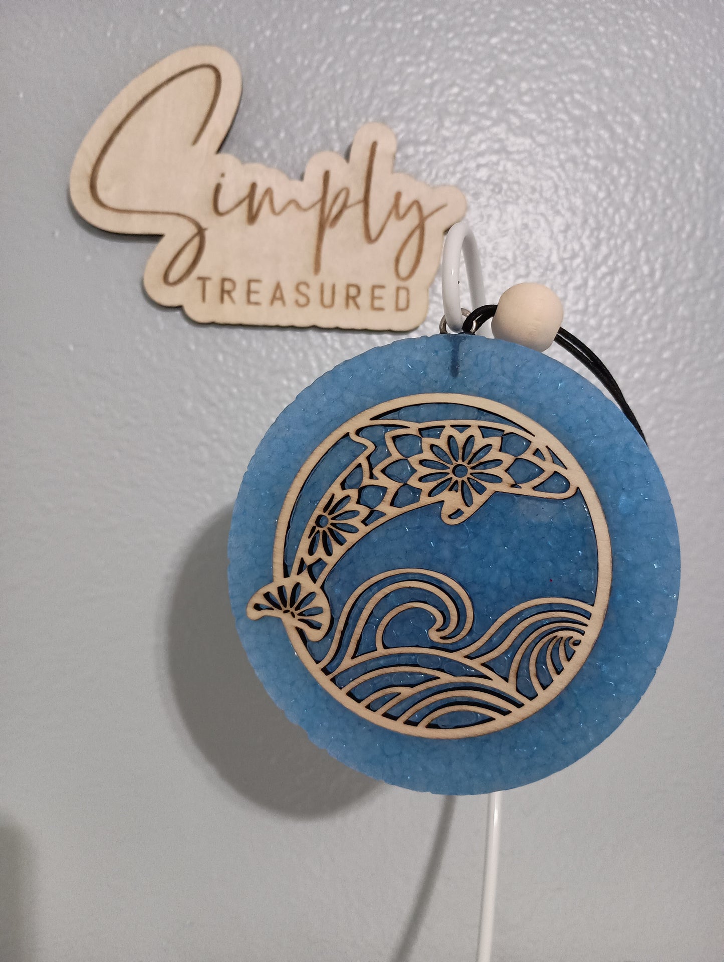 Dolphin Freshie (pick color)
