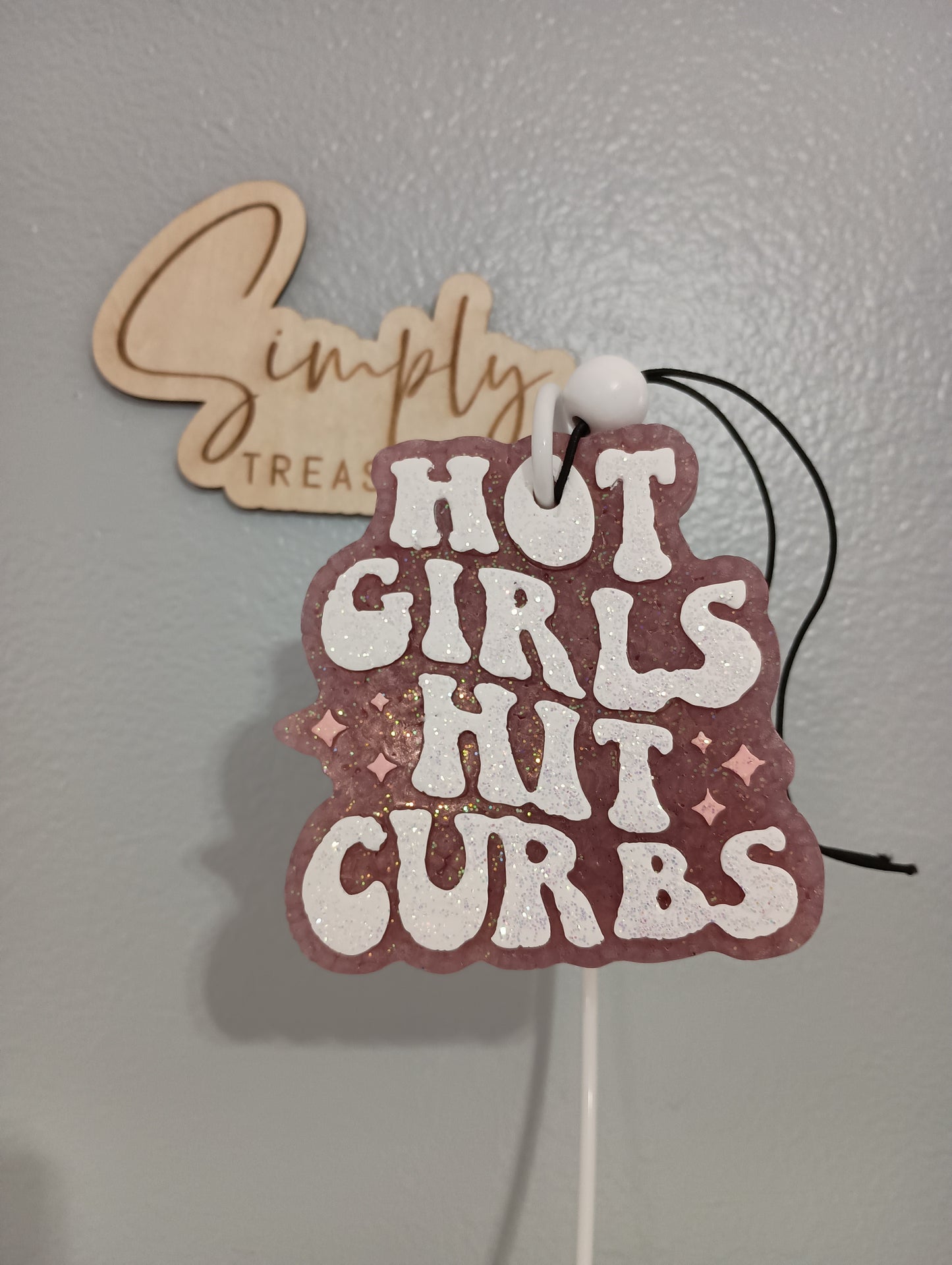 Hot Girls Hit Curbs Freshie (pick style)