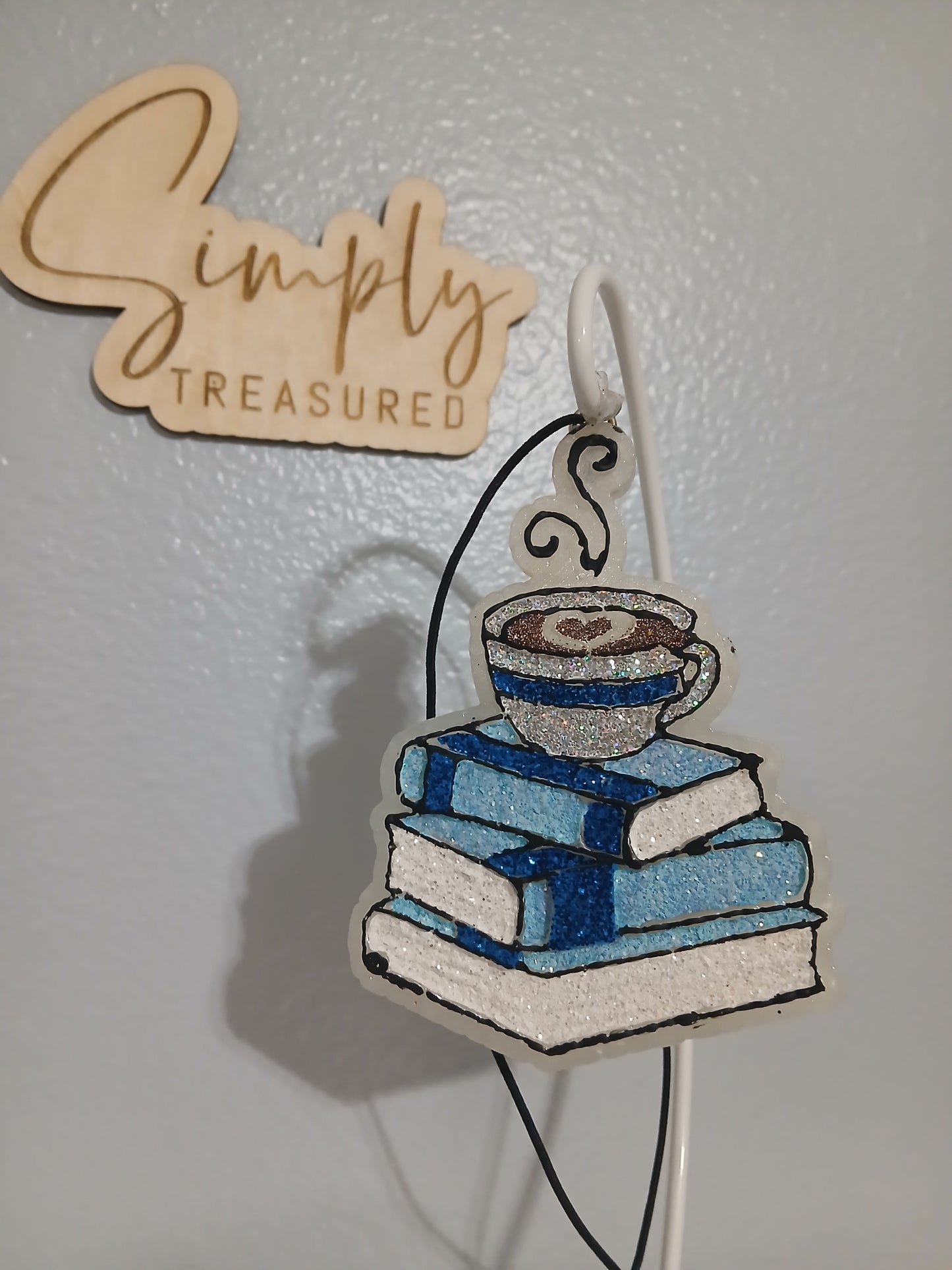 Books and Coffee Freshie