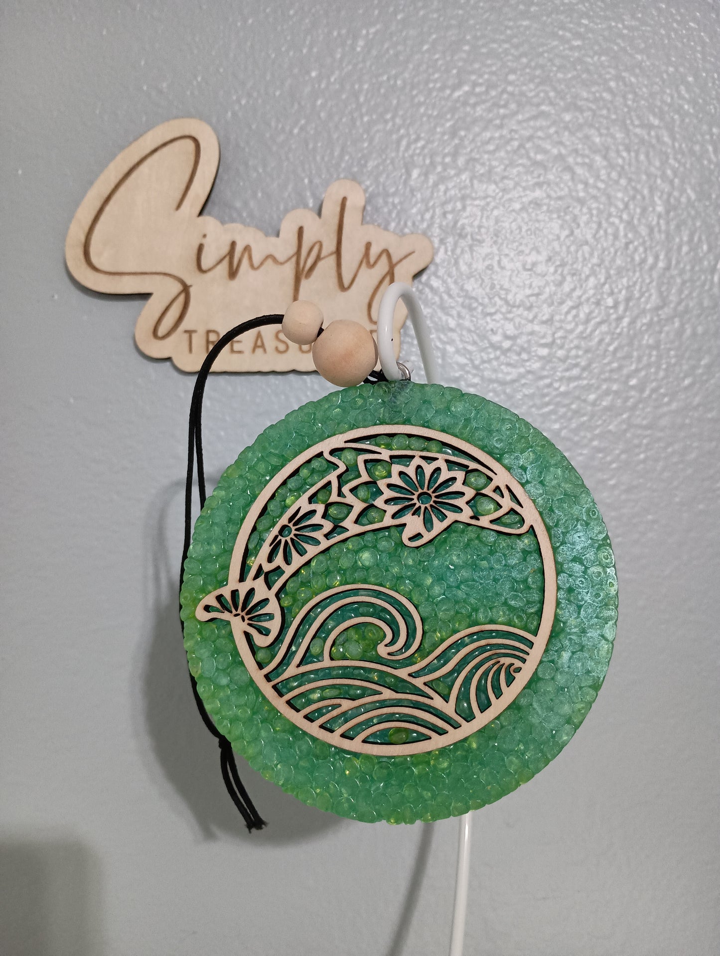 Dolphin Freshie (pick color)