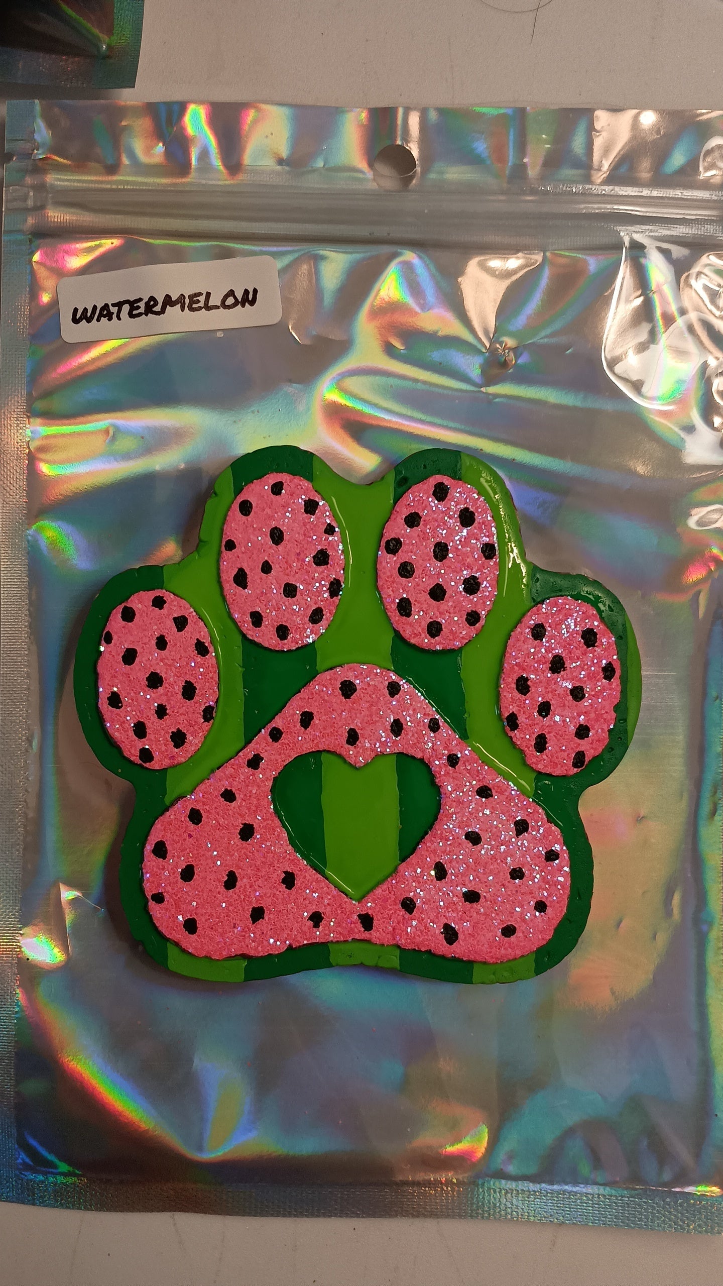 Paw Freshie (pick style)